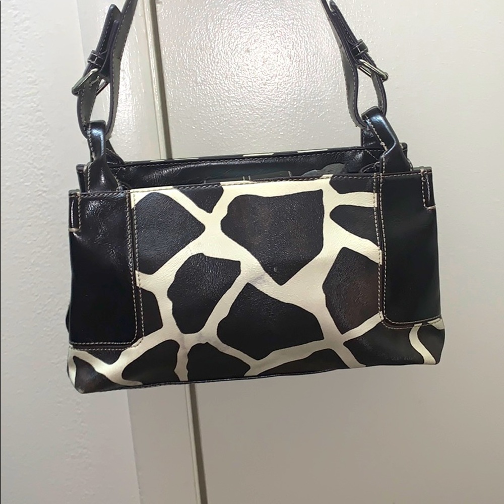 Nine & CO. Shoulder bag
